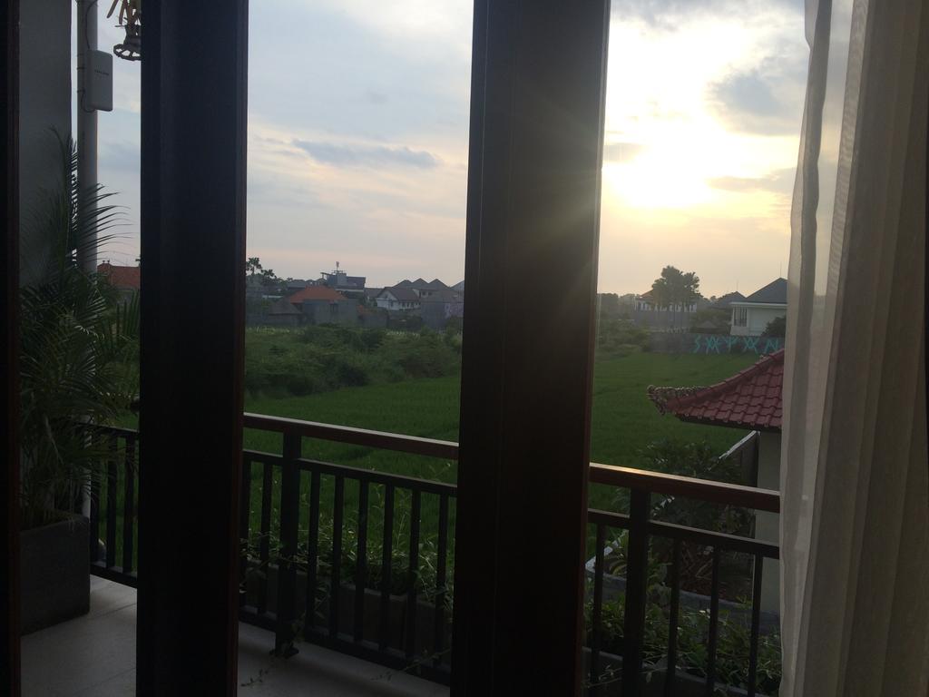 Bali Full Moon Guest House Canggu Екстериор снимка