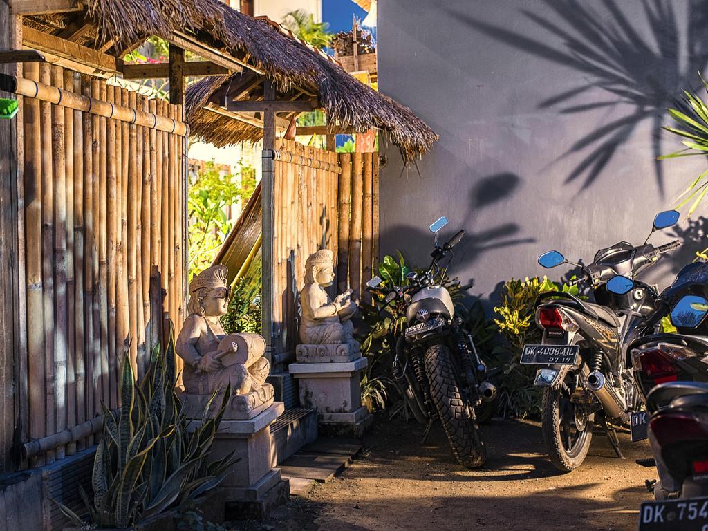 Bali Full Moon Guest House Canggu Екстериор снимка